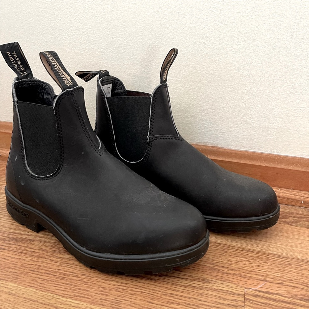 Blundstones Boots